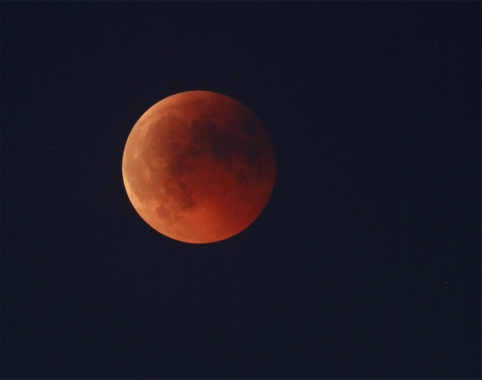 Eclipse-110615-W_retouche.thumb.png.f8d8651337b5288687fd20411b7b9721.png