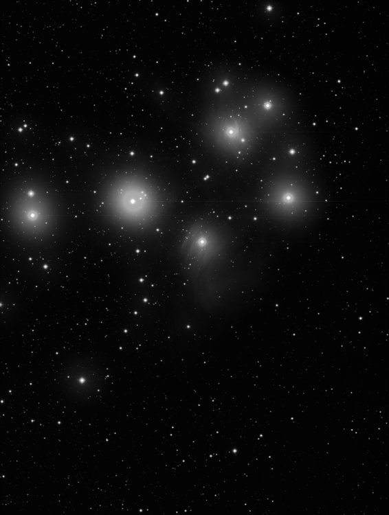 M45_sortie_DeepSkyStacker_1200.thumb.jpg.6aaaa6648987f1c52f232493db96de43.jpg