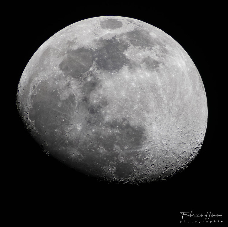 20200404_LUNE CERGY_124_185 AstroSurface wavelet.jpg