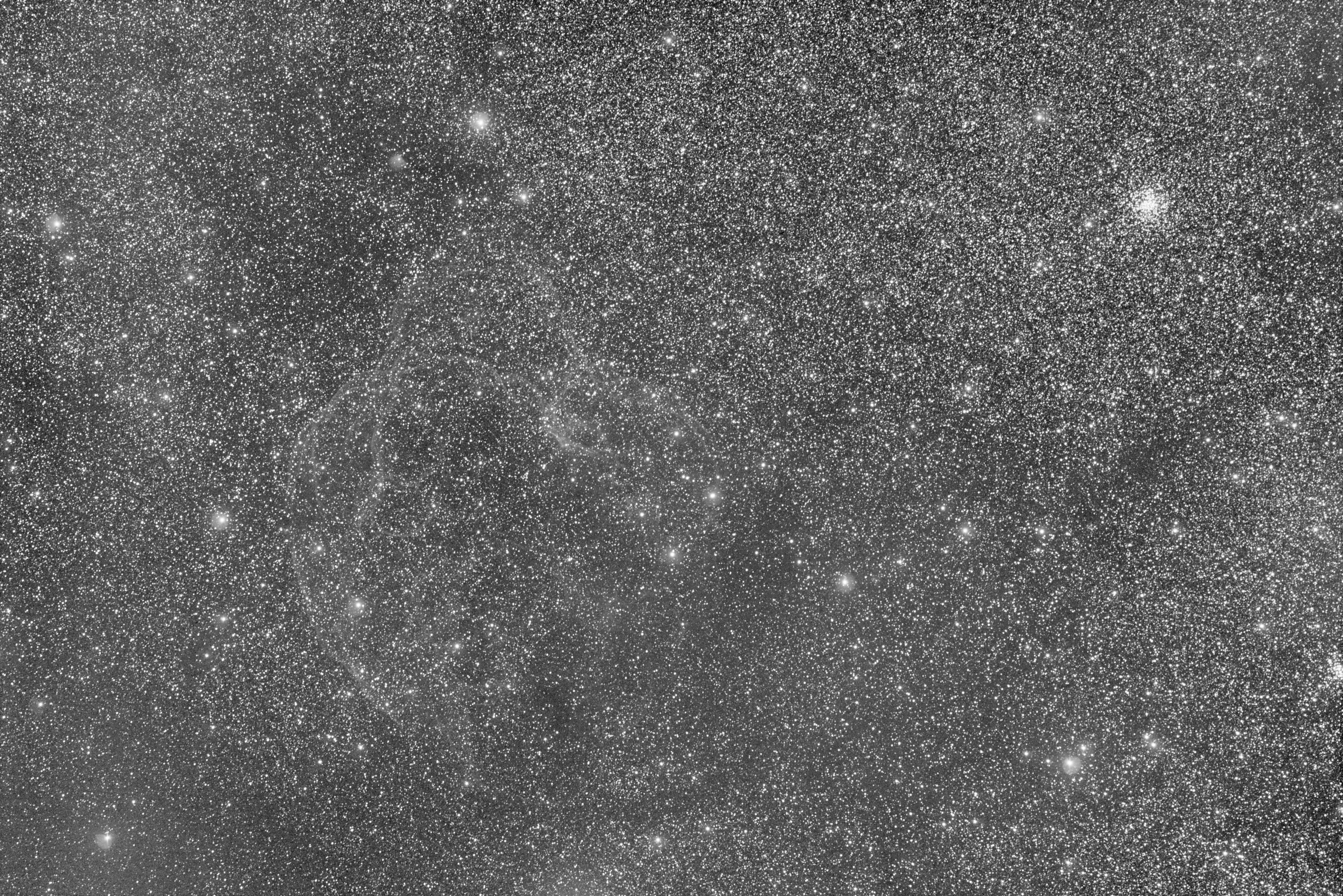 r_Spaghetti Oiii - S1-7 - 399x180s_stacked_processed.jpg
